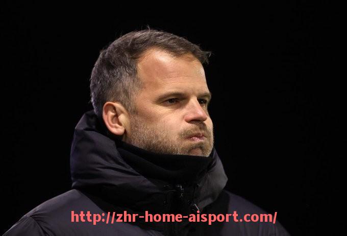 爱体育-英超球队球员毁约事件回顾及影响分析